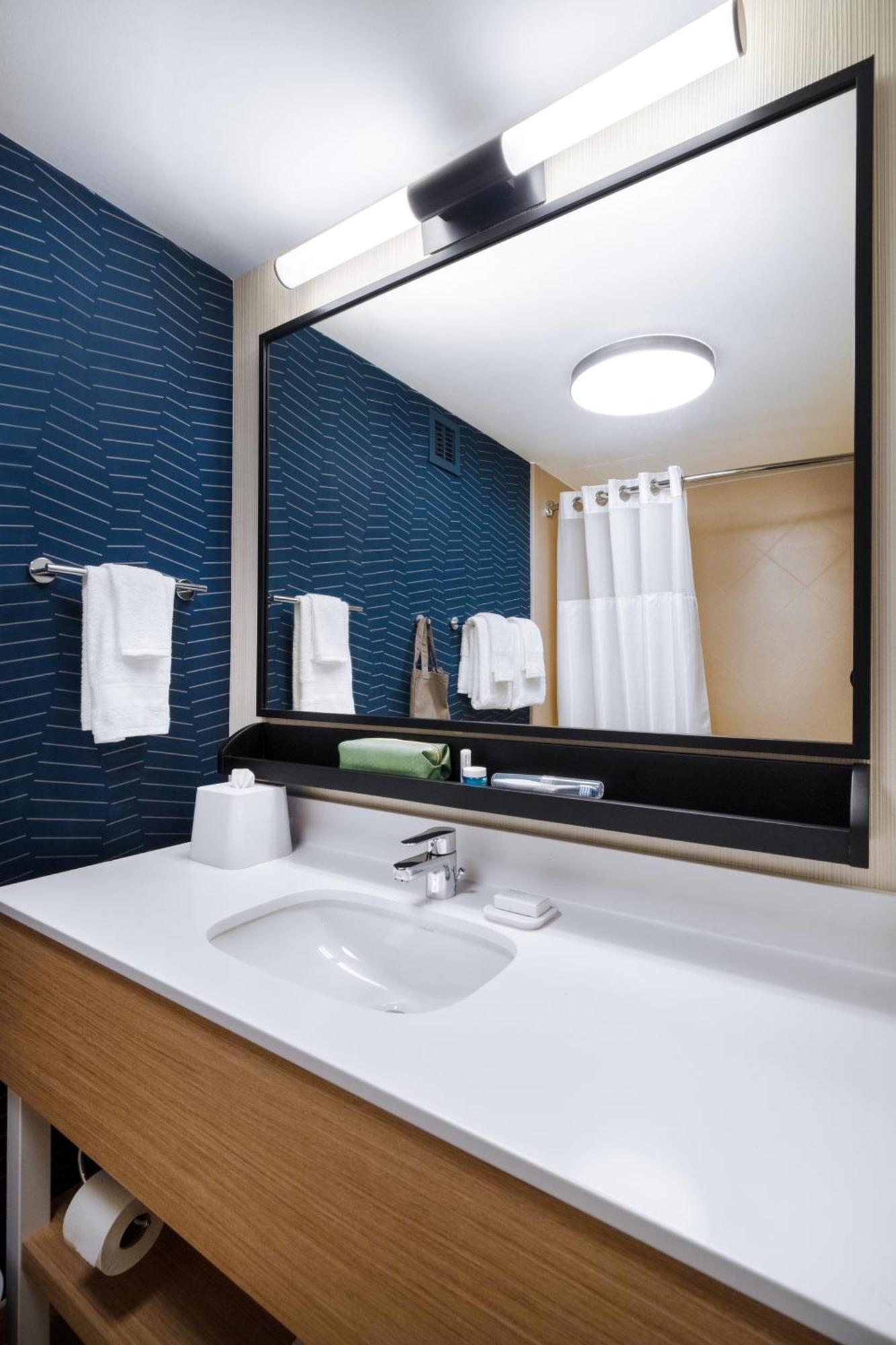 Spark By Hilton Hershey Near The Park Экстерьер фото